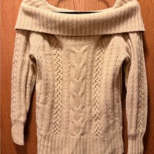 Banana Republic Cream Cable Knit Off-Shoulder Sweater Women’s Size Medium